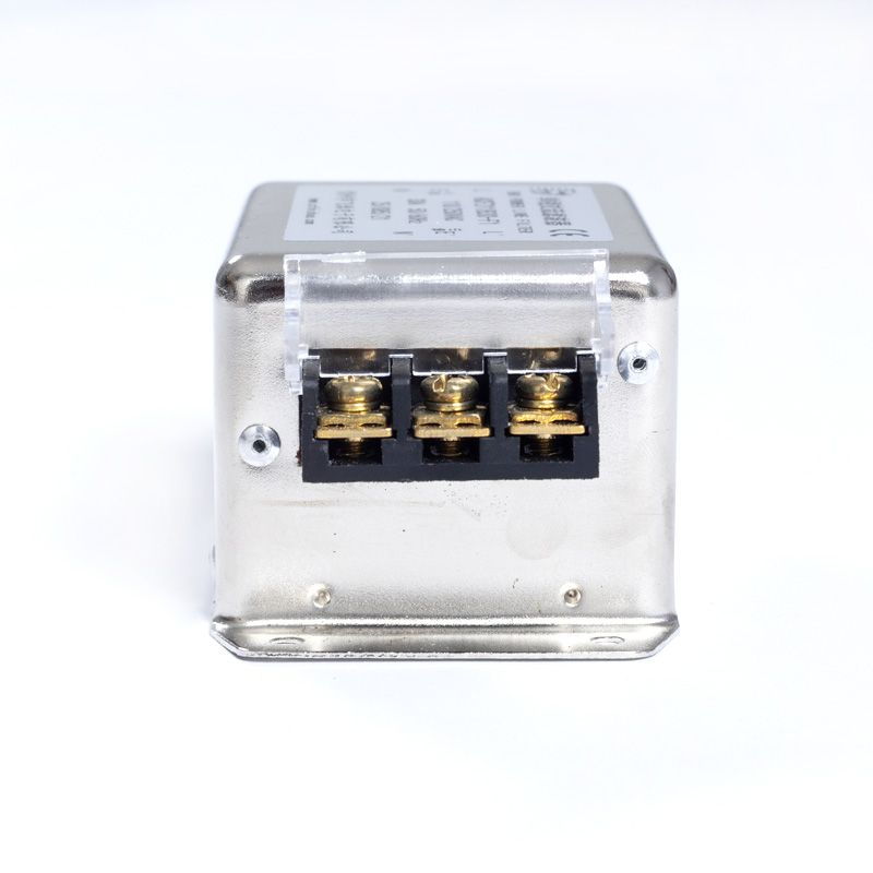 ACF211B30-F1